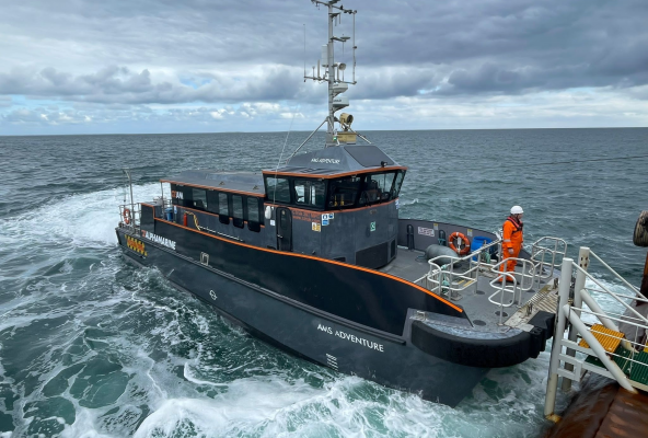 AMS Adventure Pompei Crew Change2